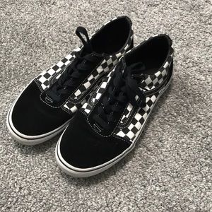 Vans size youth 6 black and white checker board